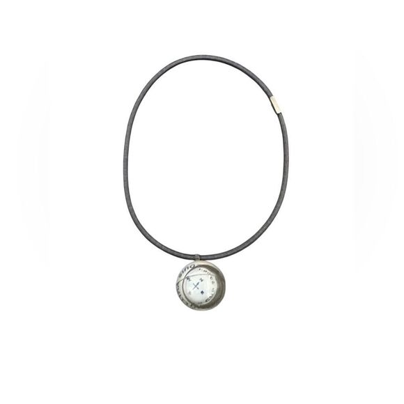 LOUIS VUITTON Cup 2000 Compass Pendant Necklace - Picture 7 of 10